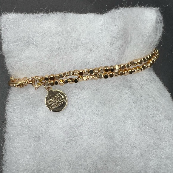 Kinsley Armelle Adjustable Gold and Agate Slice Stone Bracelet - Picture 2 of 2